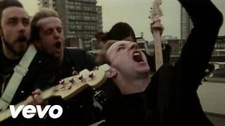 Judas Priest - Breaking The Law